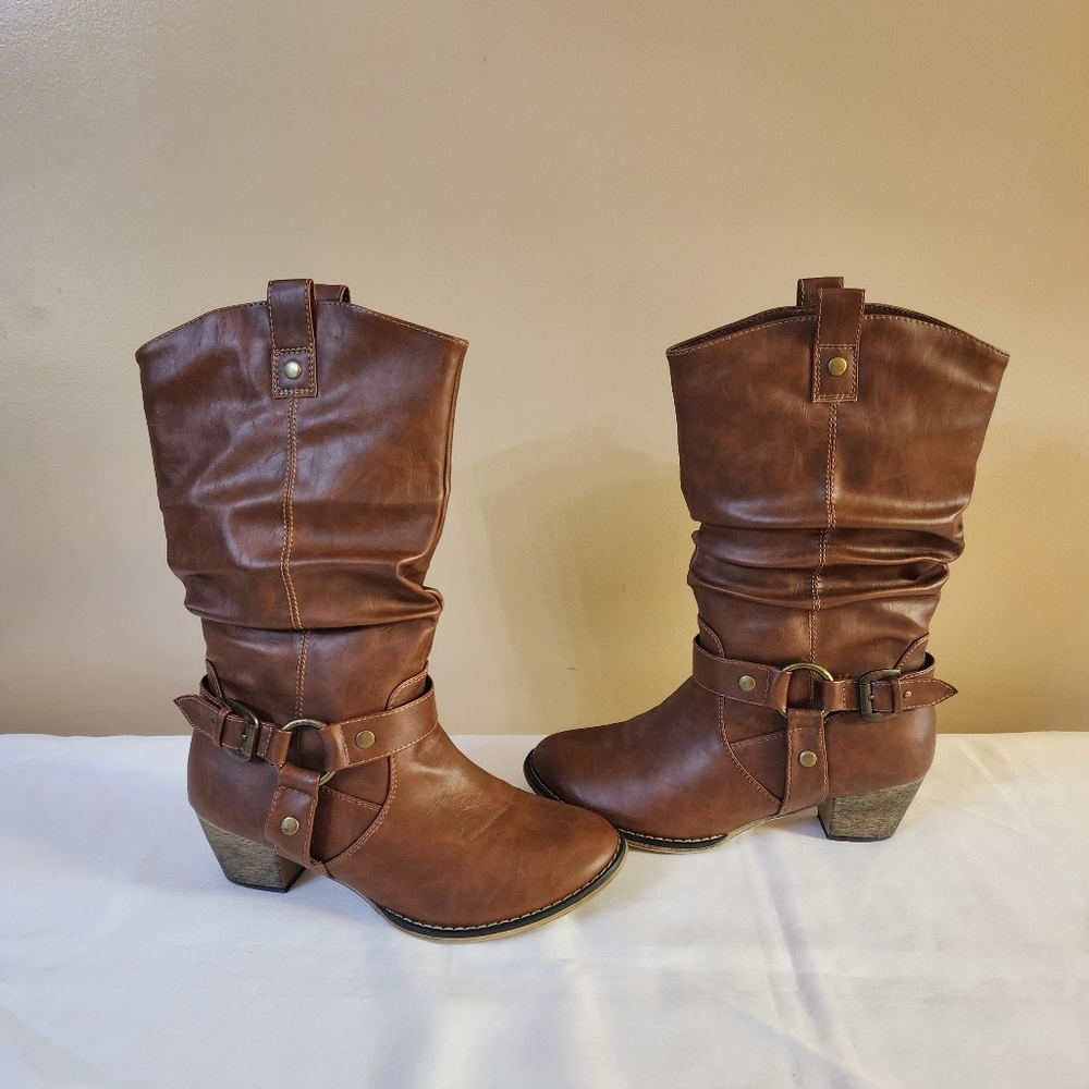 Moda Chics Cowboy Boots For Women Size 8.5M Brown Western Boots Slouch Buckles.